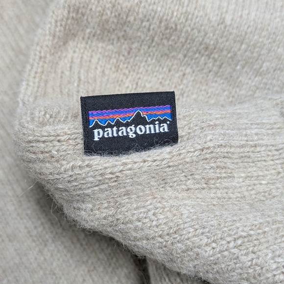 Patagonia Heathered Gray Crew Neck Sweater - Picture 5 of 12